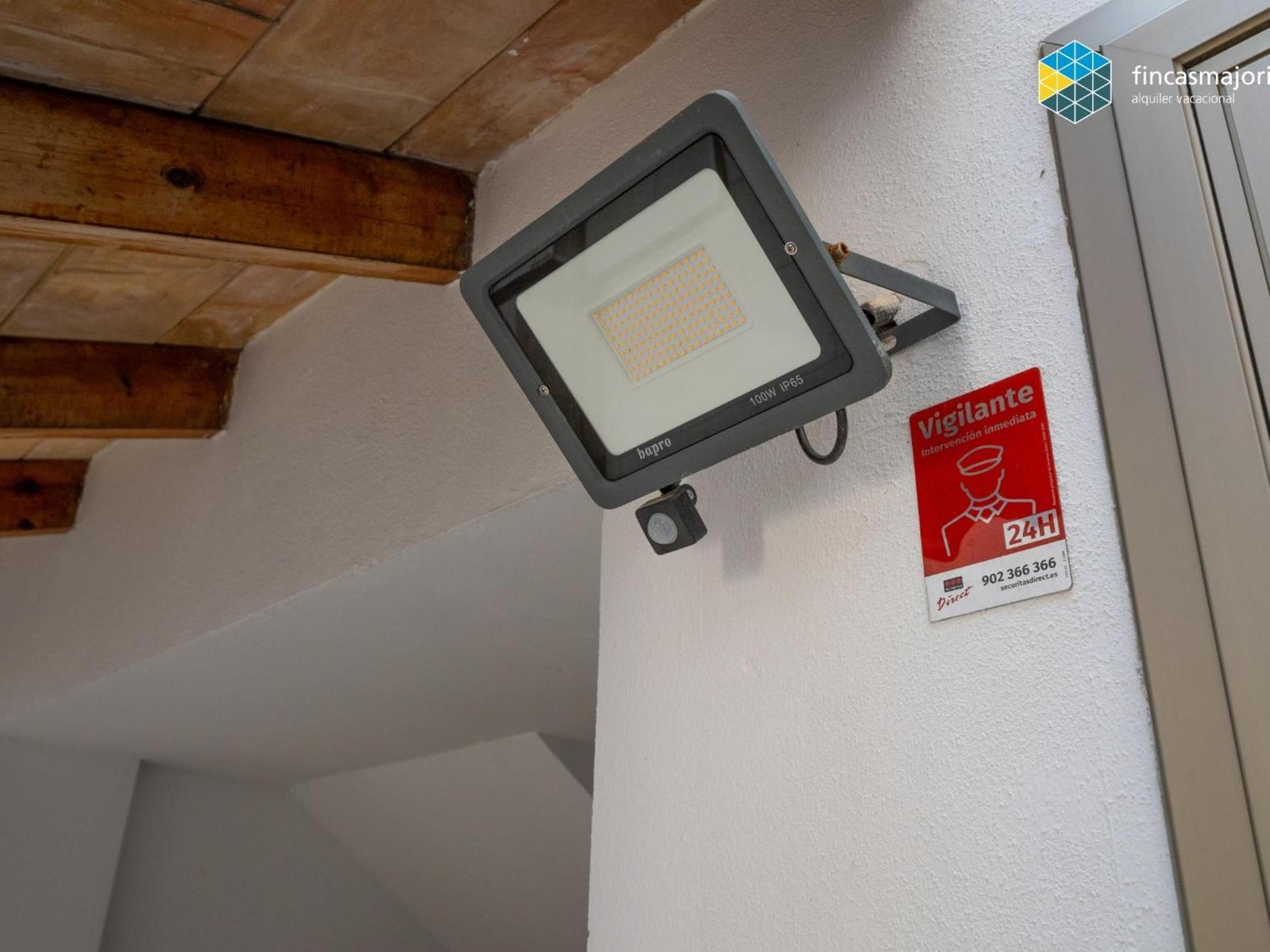 Apartment Apto Antic 201 Pax 4